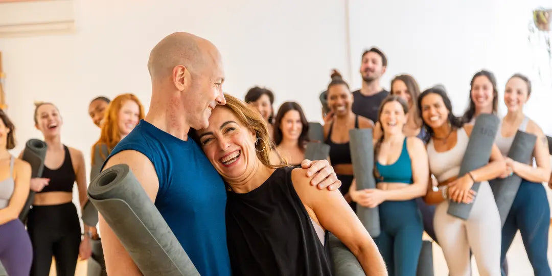 Yoga du rire : les bienfaits d’un éclat de joie quotidien