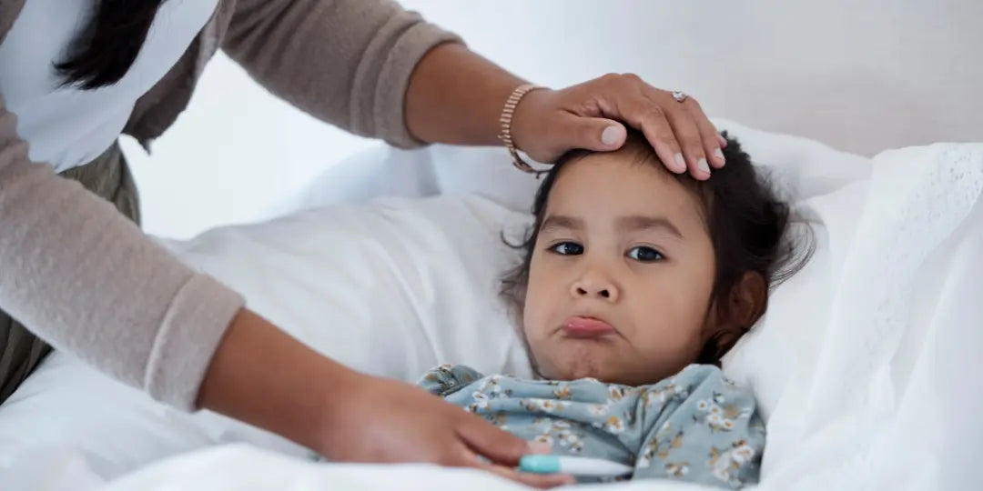 Angine chez l’enfant : virale ou bactérienne ?