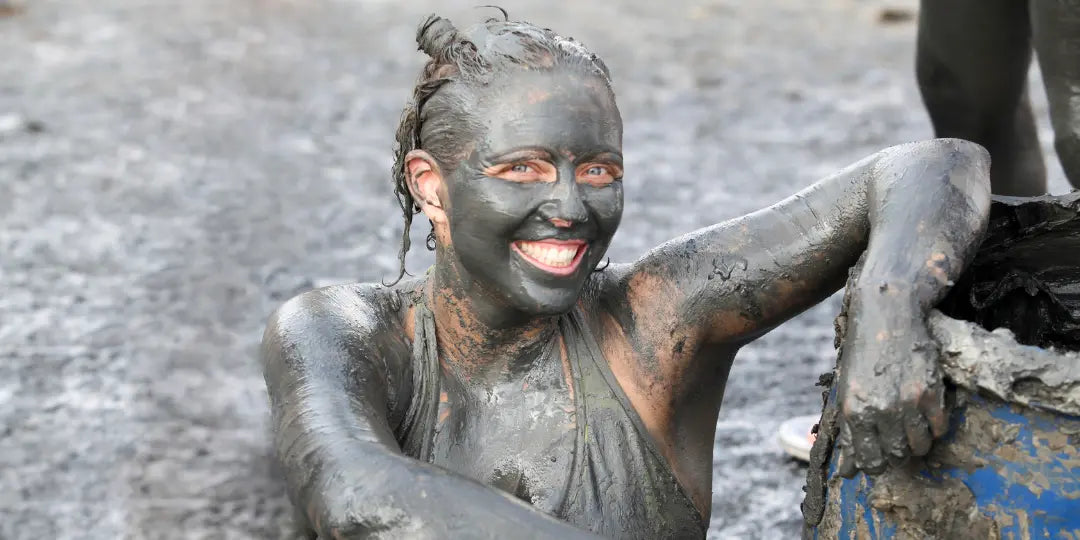 Bains de boue : bienfaits et secrets pour une peau éclatante